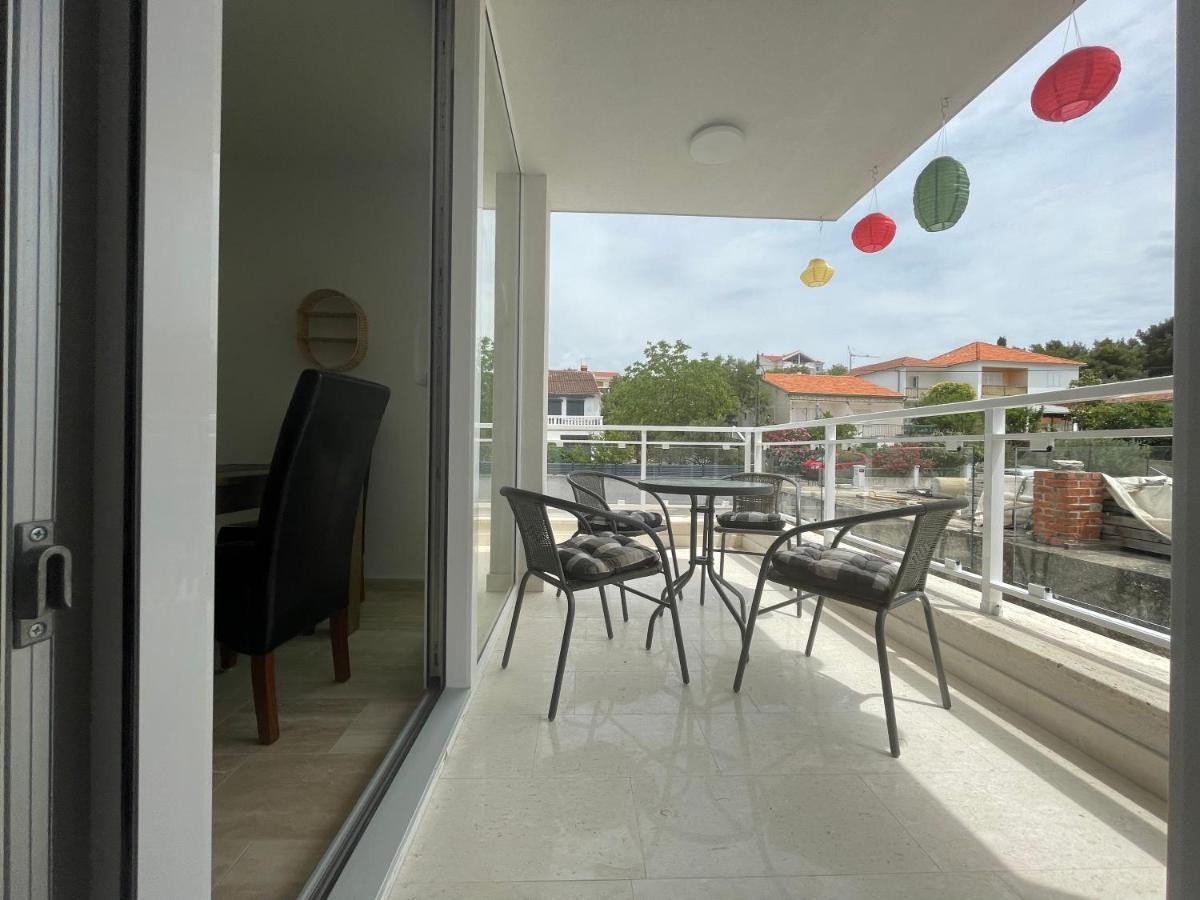 Vila Regina Apartment Paloma With Swimming Pool Jezera Kültér fotó