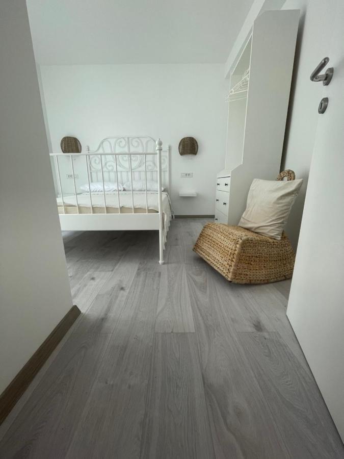 Vila Regina Apartment Paloma With Swimming Pool Jezera Kültér fotó