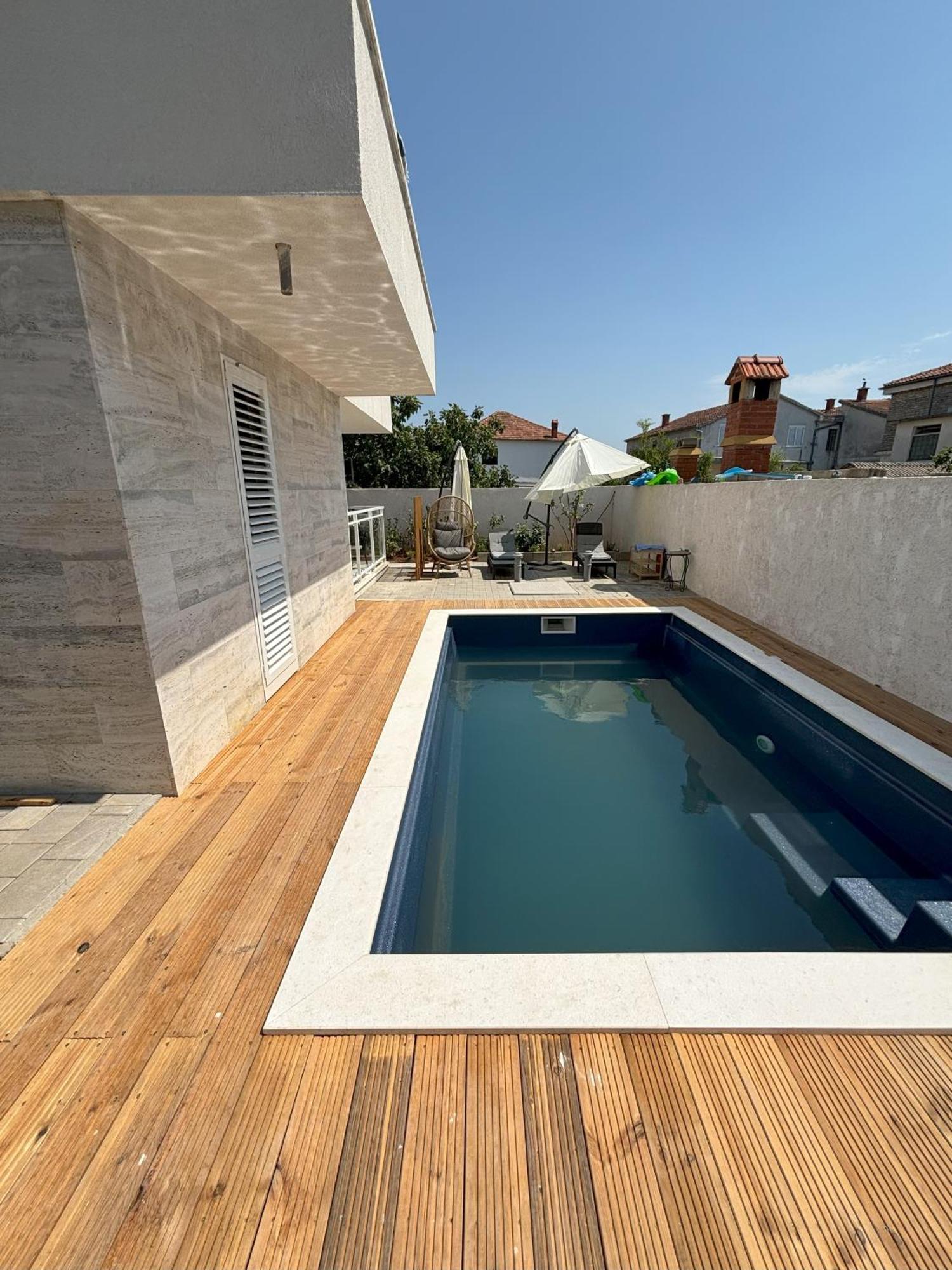 Vila Regina Apartment Paloma With Swimming Pool Jezera Kültér fotó