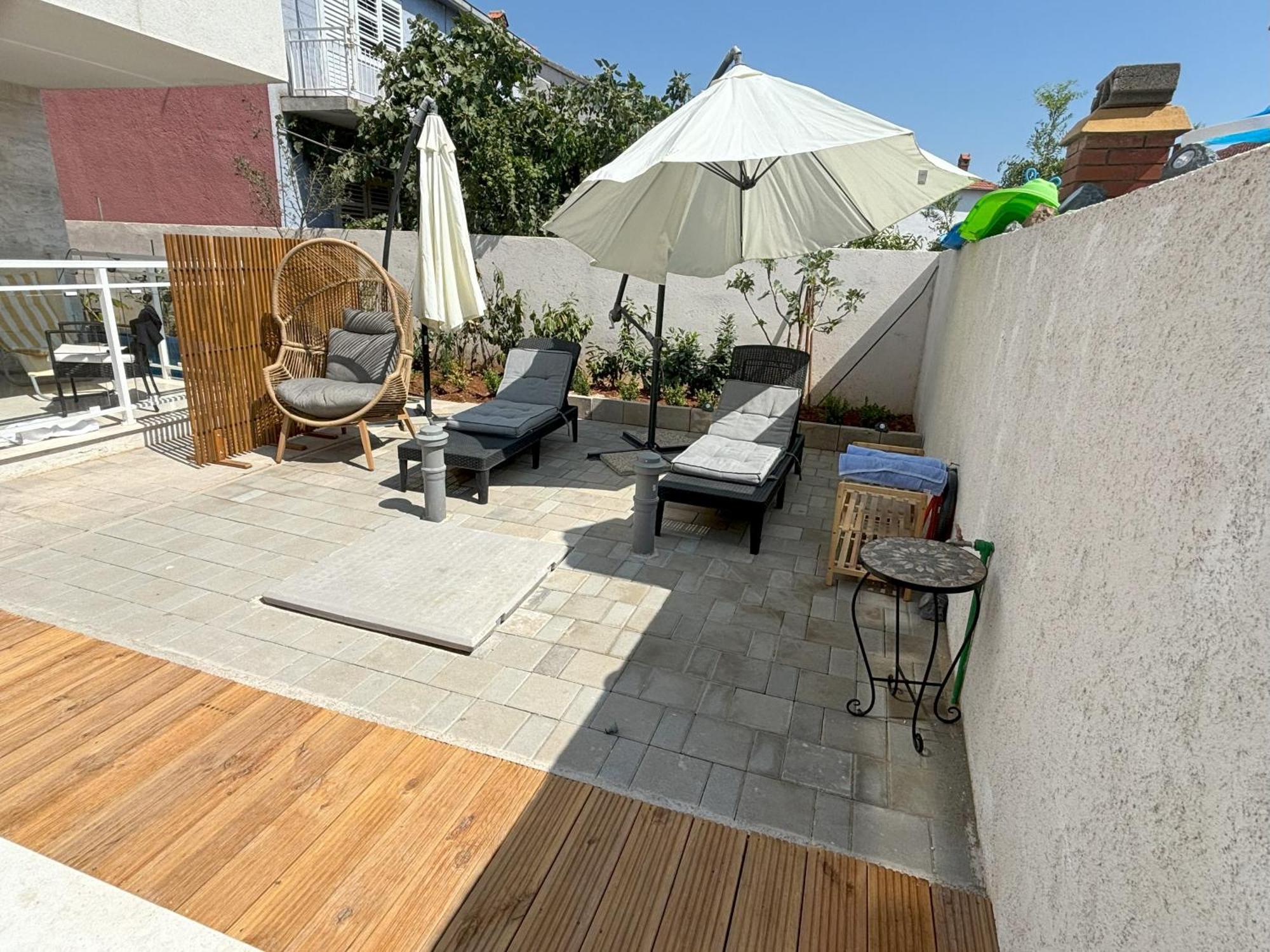 Vila Regina Apartment Paloma With Swimming Pool Jezera Kültér fotó